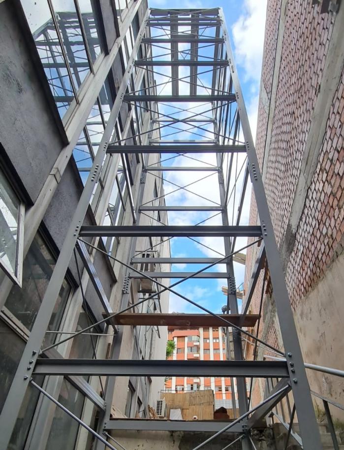 Instalação de Elevador de Acessibilidade em Prédio Antigo